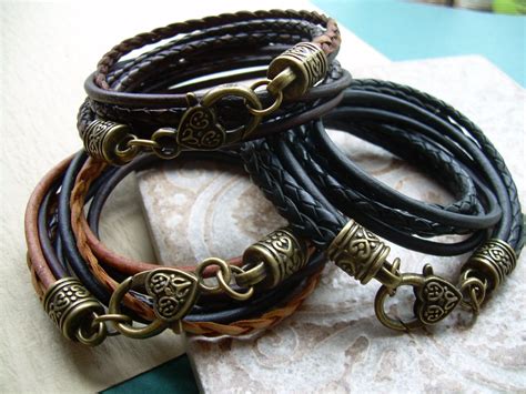 WOMEN'S LUXURY LEATHER BRACELETS 